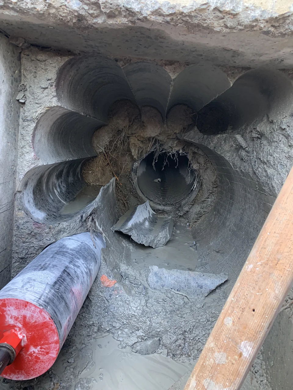 Retaining Wall & RCP Pipe Repair