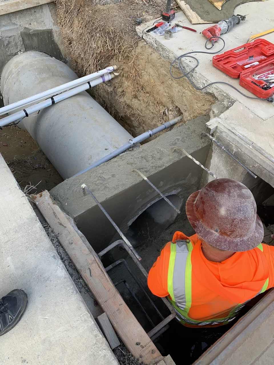 Retaining Wall & RCP Pipe Repair